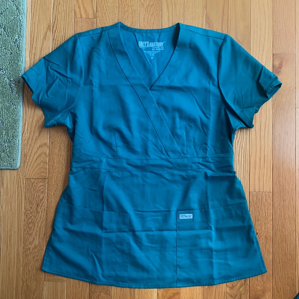 Scrub Top